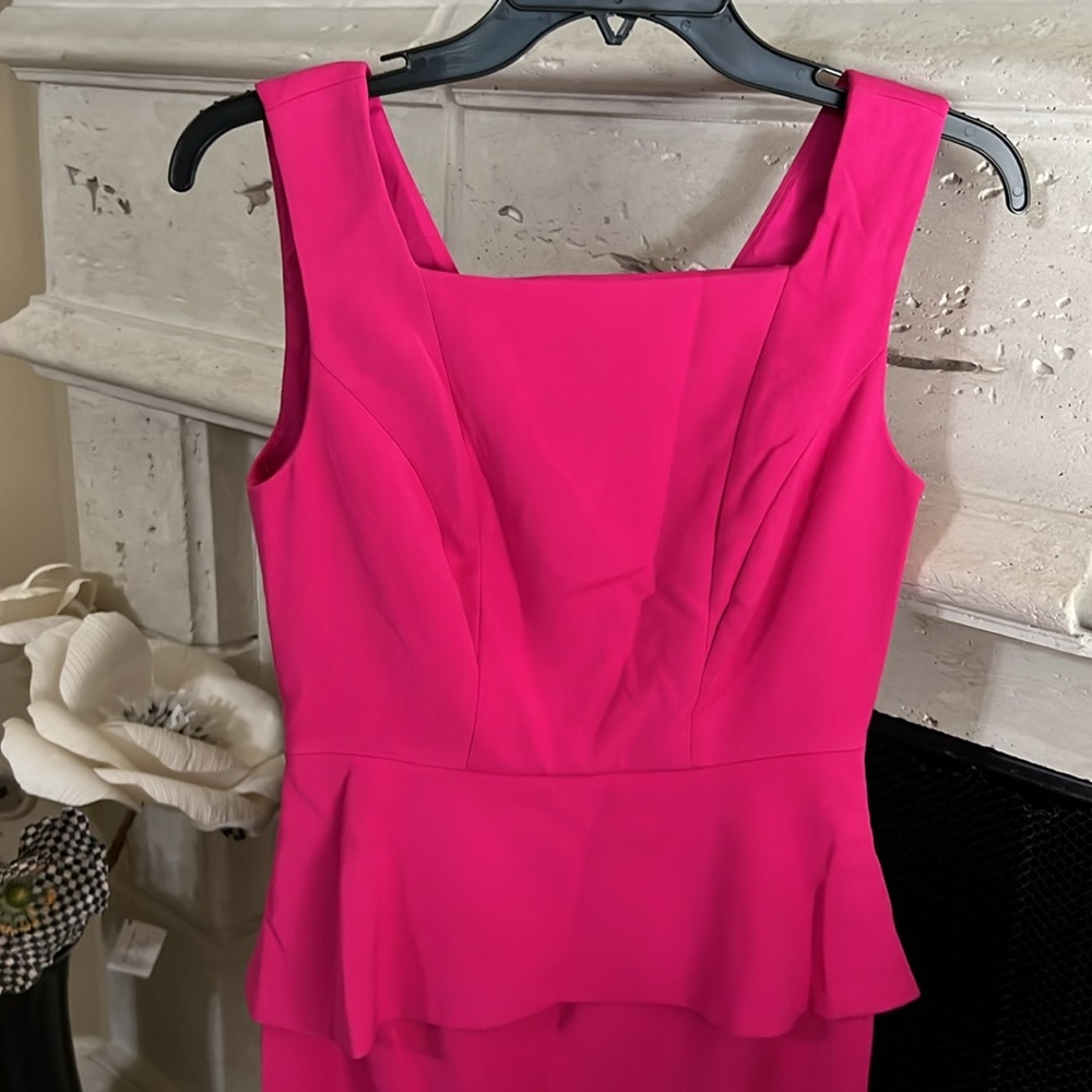 Anne Klein fuchsia sleeveless dress - Picture 3 of 5